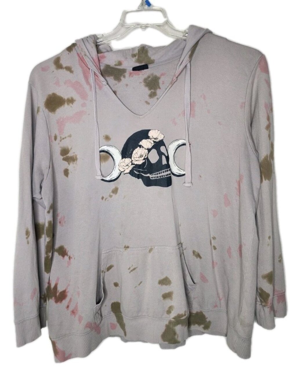 Torrid Hoodie Pullover Tie Dye Skull and Moon 4 V-Neck